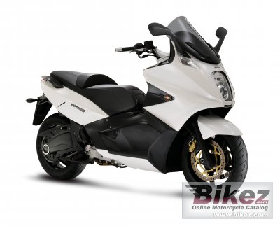 2012 Gilera GP 800 photo